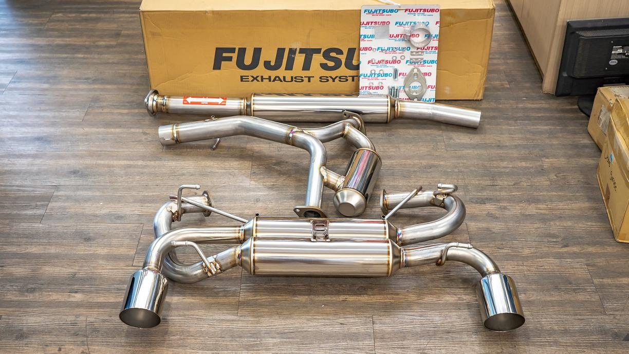 Fujitsubo Authorize R Exhaust Toyota GR86 / Subaru BRZ ZD8