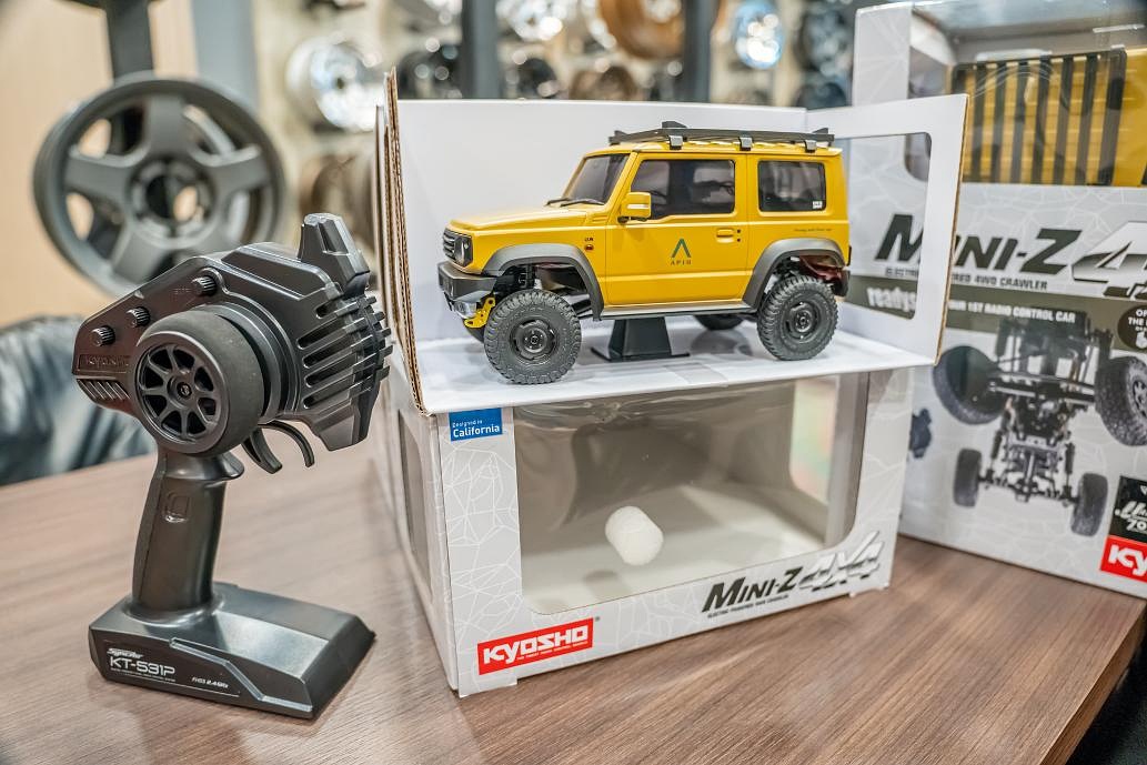 Apio Jimny RC Mini 4x4 - Kyosho
